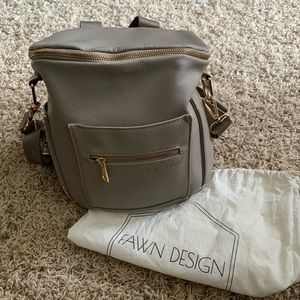 Gray Fawn Design Mini